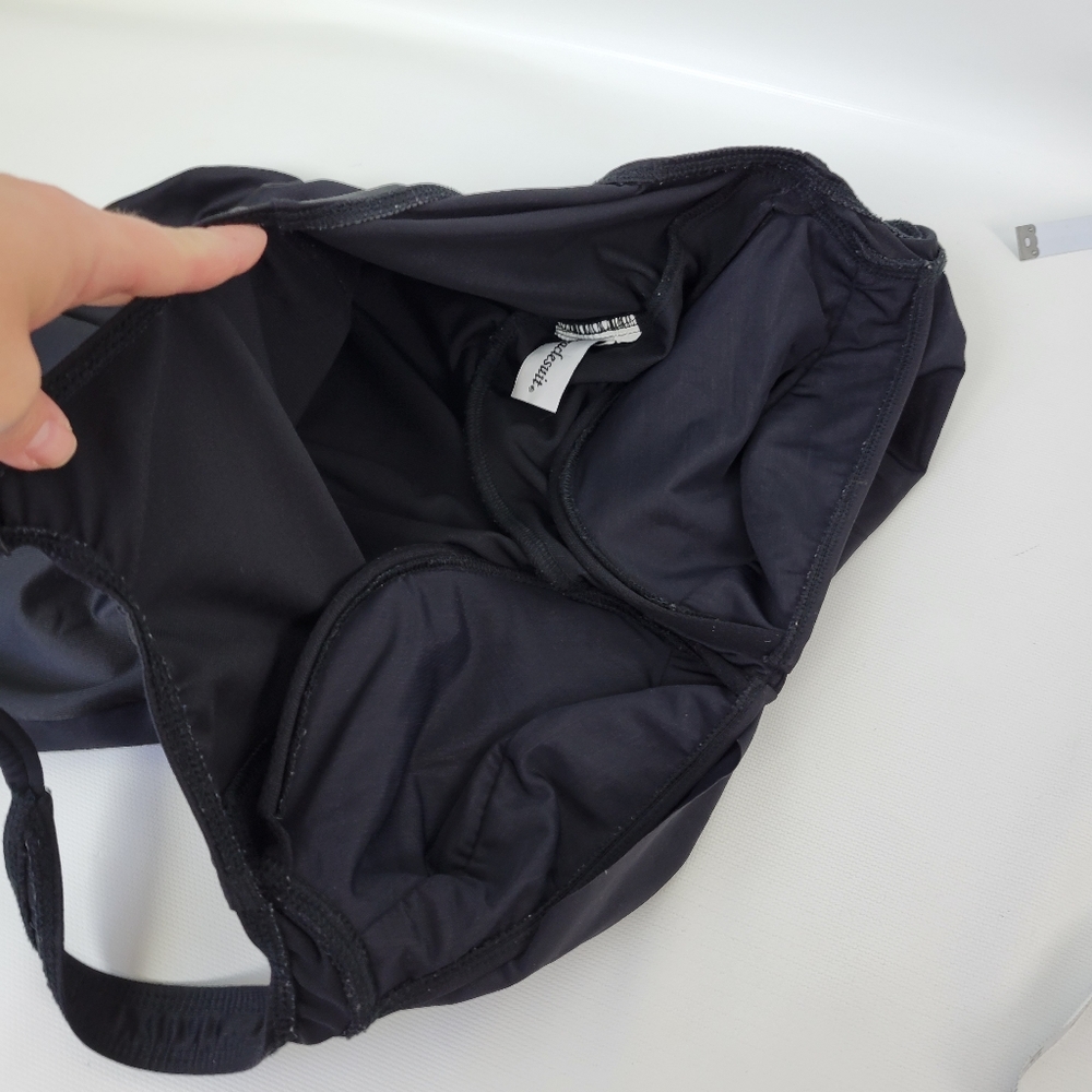 MIRACLESUIT Black One Piece Swimsuit Sz 4/6 - Picture 9 of 11
